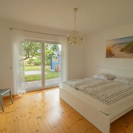 Zum Feldblick Holiday home *
