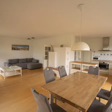 Holiday home Zum Feldblick Andernach