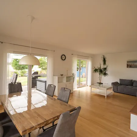 Holiday home Zum Feldblick *