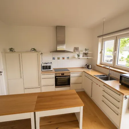 Holiday home Zum Feldblick Andernach